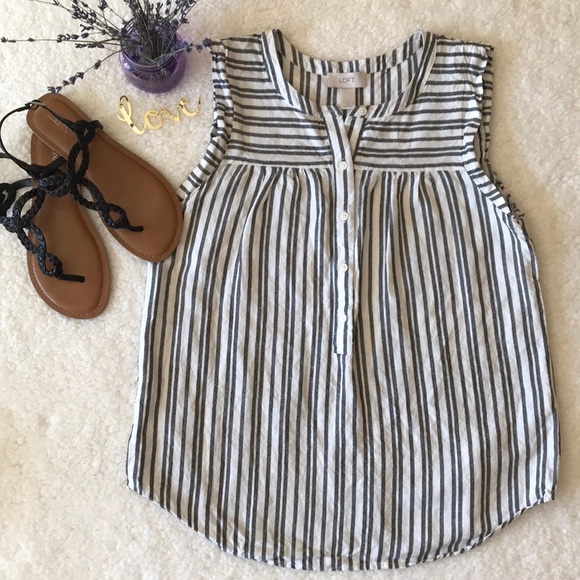 LOFT Tops - {Host Pick} Ann Taylor LOFT Linen Top